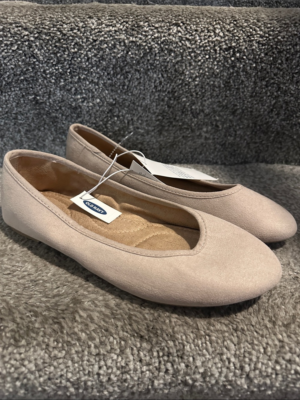 Old Navy faux suede flats shoes size 7